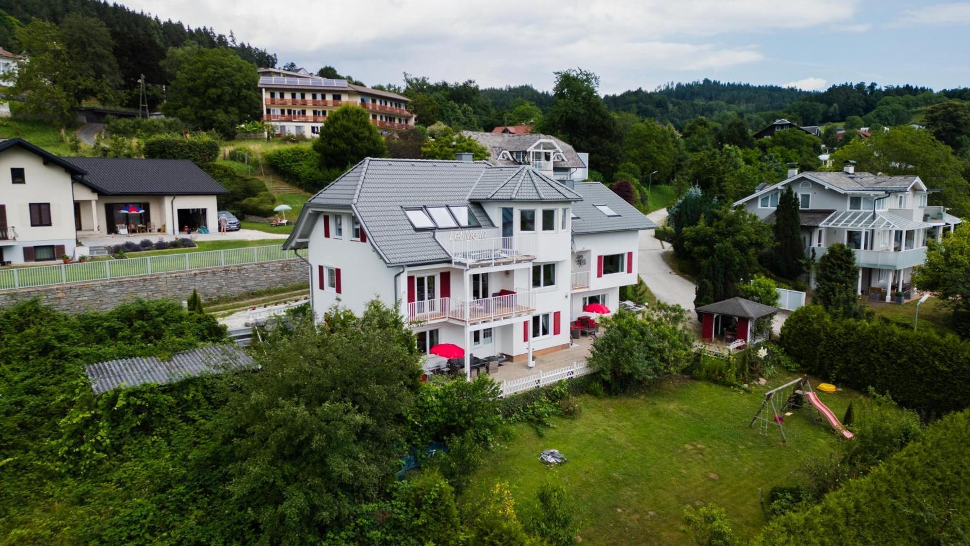 Apartments Let Me In Pörtschach am Wörthersee Buitenkant foto